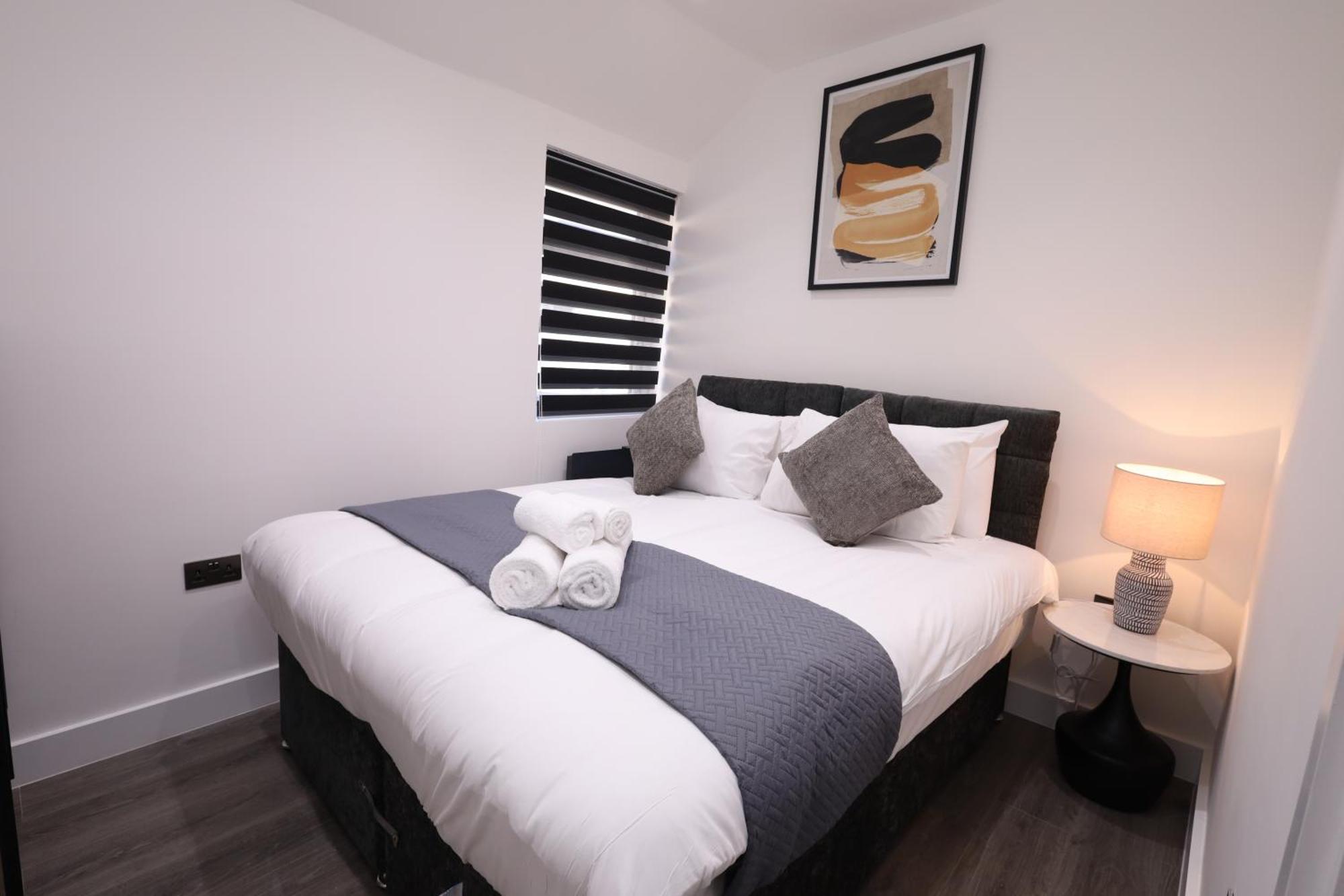 Apartment Spacious 4bedroom At Prime Market Street, Watford *